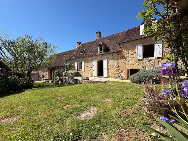Maison avec piscine et jardin