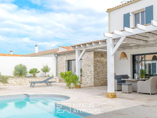 Maison avec piscine et jardin