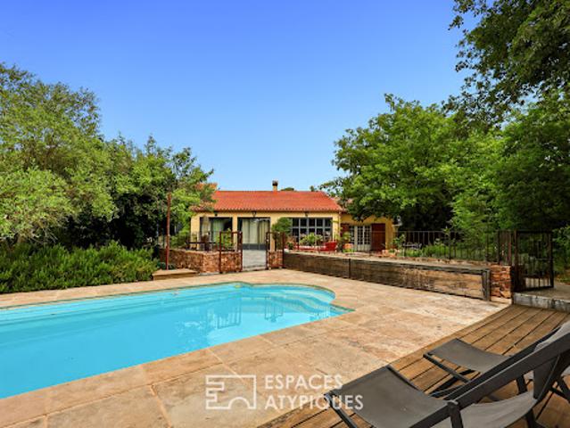 Maison avec piscine et jardin