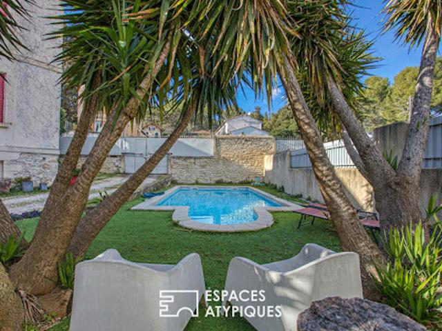 Maison avec piscine et jardin