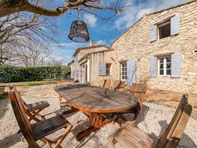 Maison avec Piscine et Jardin