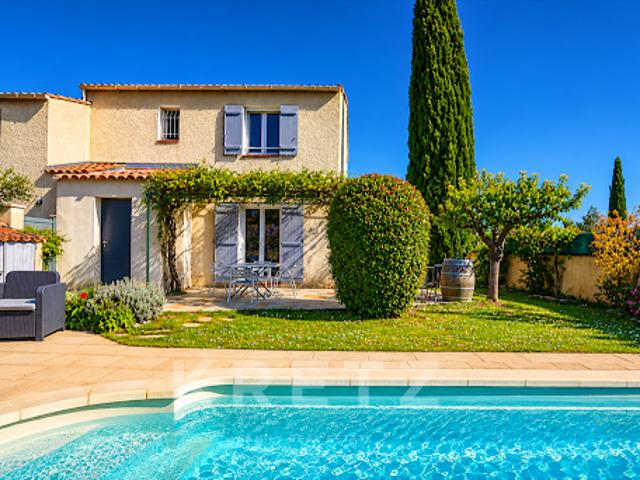 Maison avec piscine et jardin