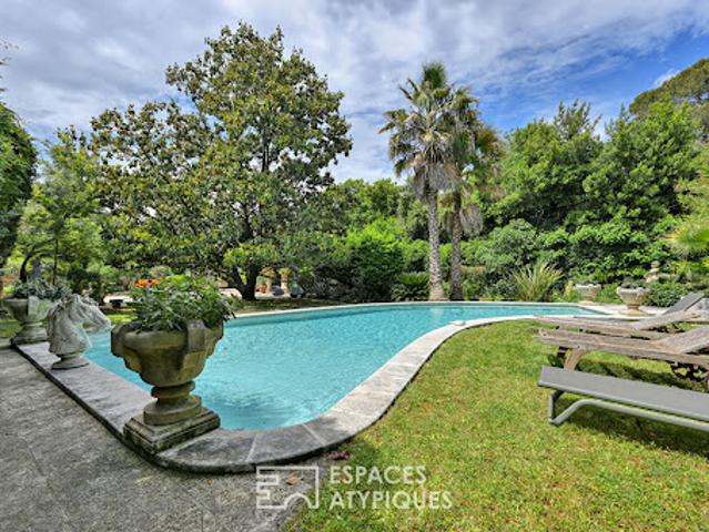 Maison avec piscine et terrasse