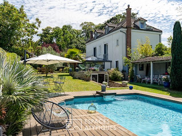 Maison avec piscine et terrasse
