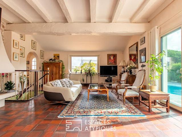 Maison avec piscine et terrasse