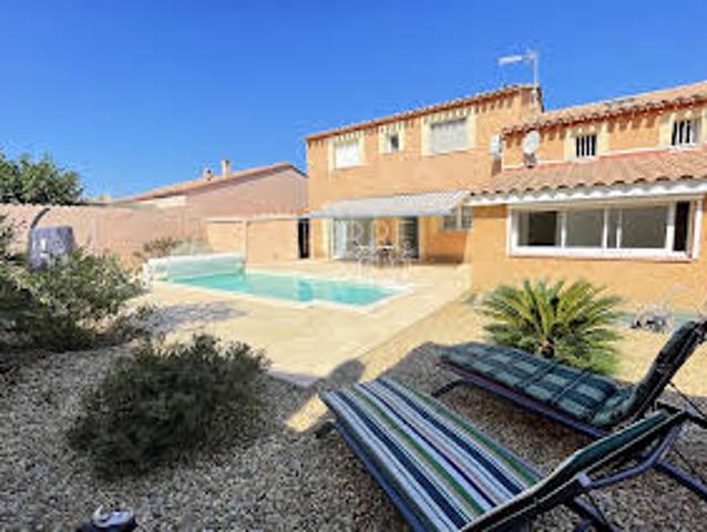 Maison avec Piscine et Terrasse
