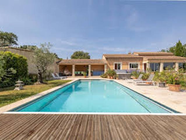 Maison avec Piscine et Terrasse