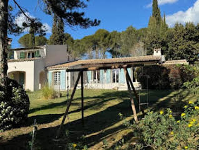 Maison avec Piscine et Terrasse