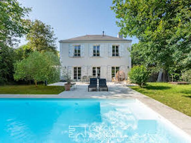Maison avec Piscine et Terrasse