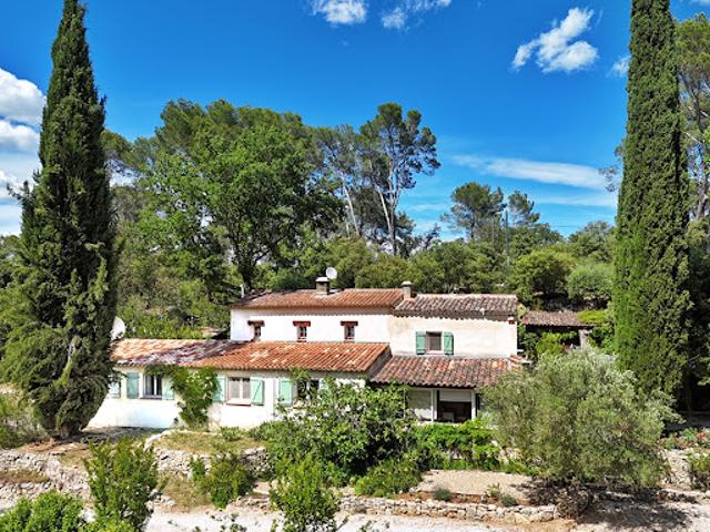 Maison avec piscine et terrasse