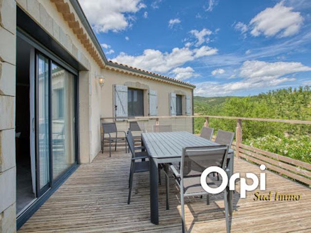Maison avec piscine et terrasse