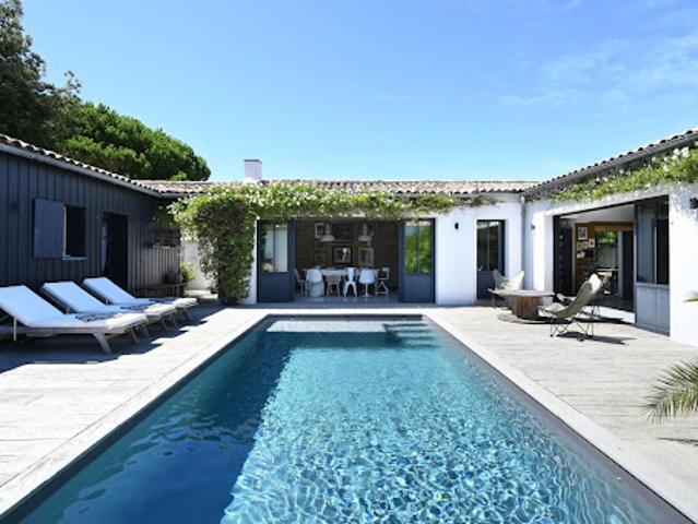 Maison avec piscine et terrasse