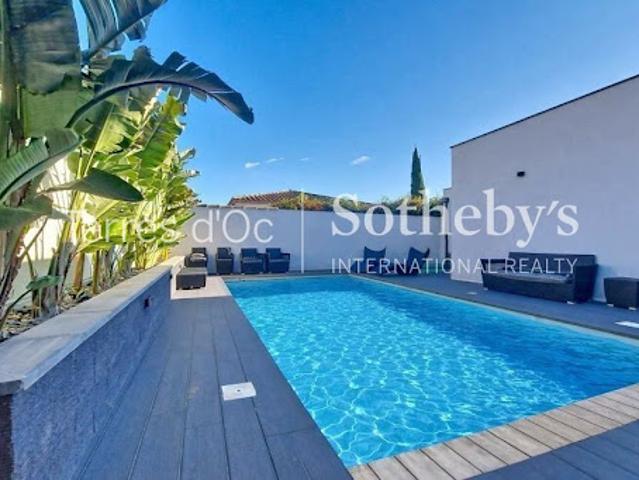 Maison avec piscine et terrasse