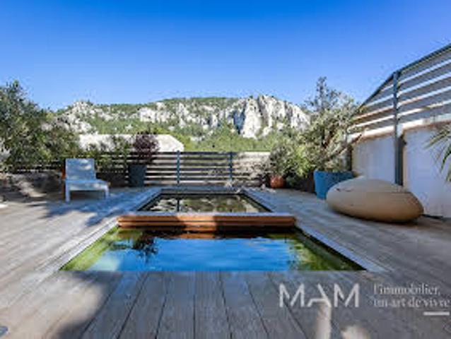 Maison avec Piscine et Terrasse
