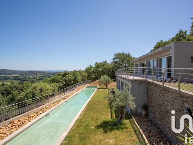 Maison avec piscine et terrasse