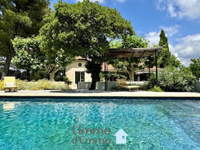 Maison avec Piscine et Terrasse