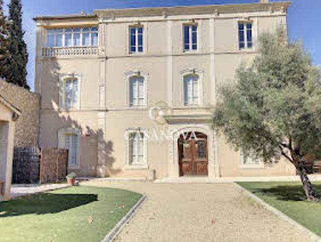 Maison avec Piscine et Terrasse