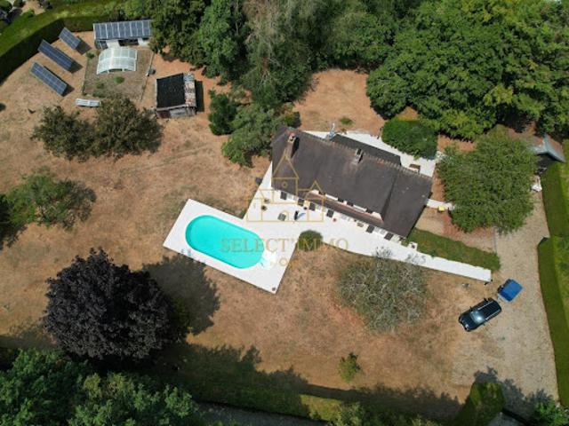 Maison avec piscine et terrasse