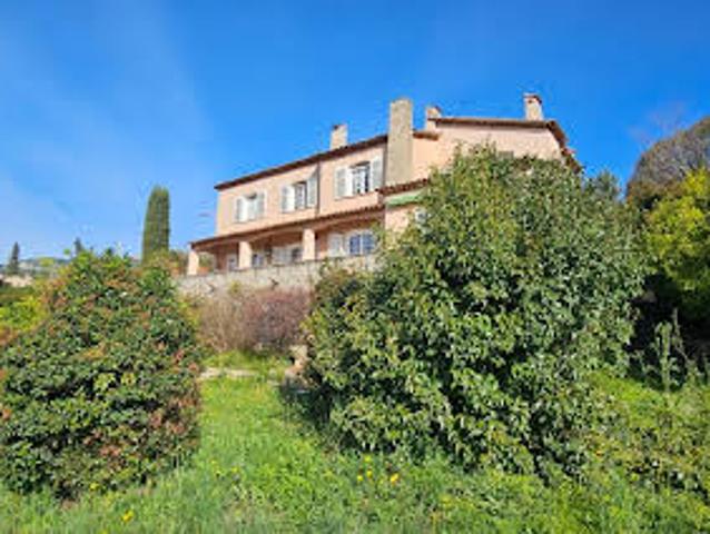 Maison avec Piscine et Terrasse