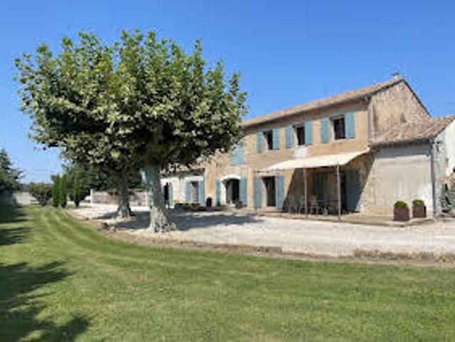 Maison avec Piscine et Terrasse