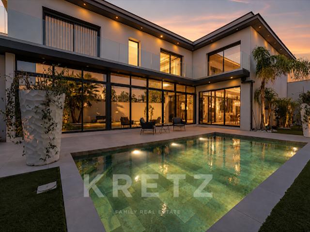 Maison avec piscine et terrasse
