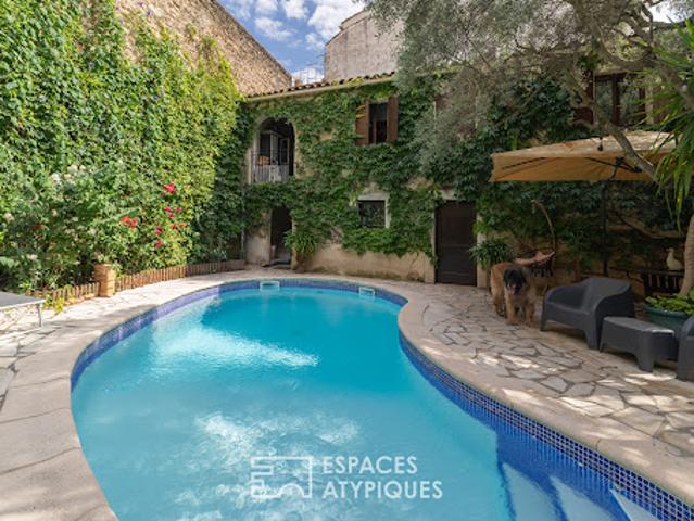 Maison avec piscine et terrasse