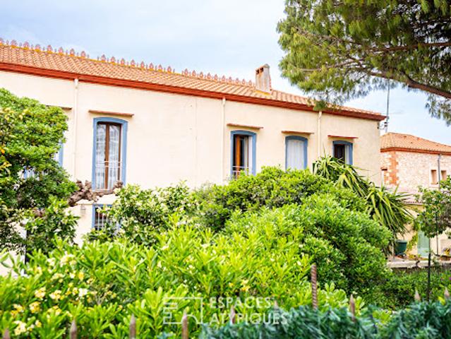 Maison avec piscine et terrasse