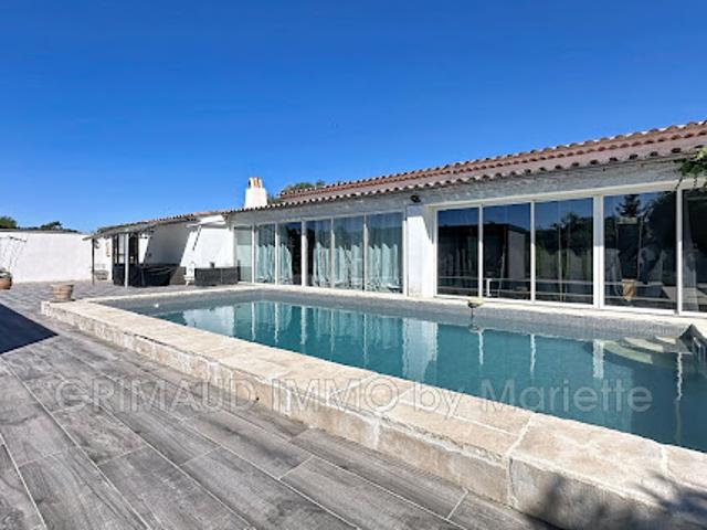 Maison avec piscine et terrasse