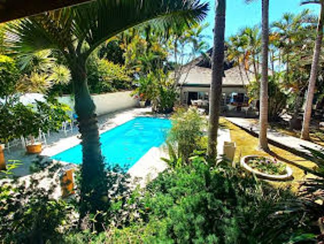 Maison avec Piscine et Terrasse
