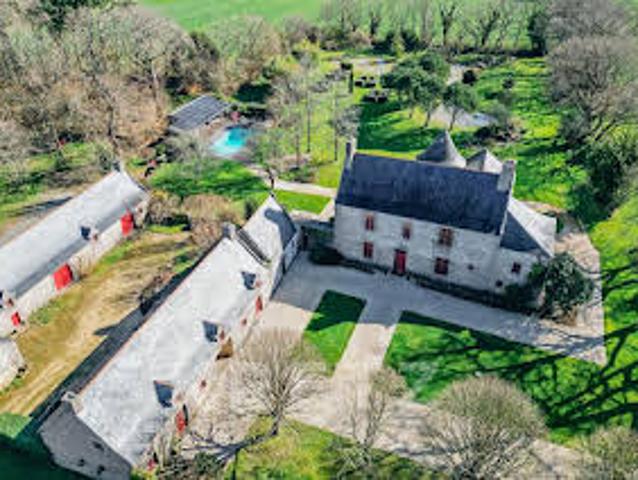 Maison avec Piscine et Terrasse