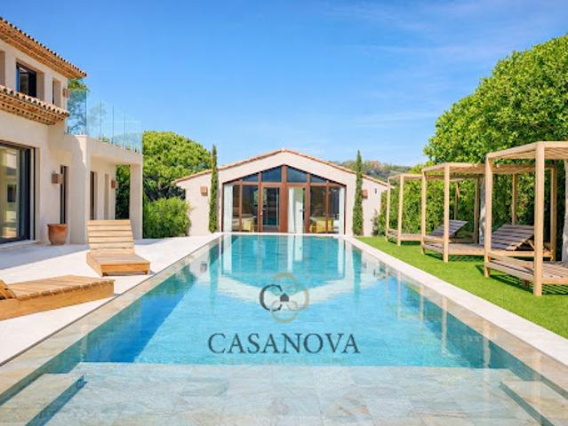 Maison avec piscine et terrasse