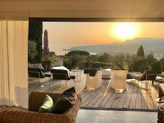 Maison avec Piscine et Terrasse