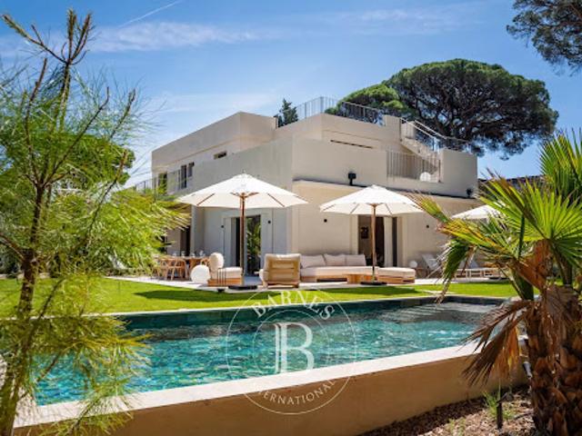 Maison avec piscine et terrasse
