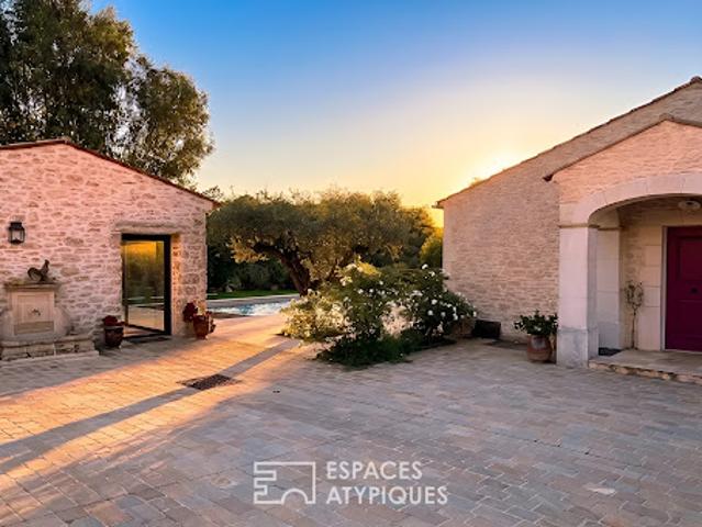 Maison avec piscine et terrasse