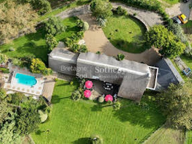 Maison avec Piscine et Terrasse