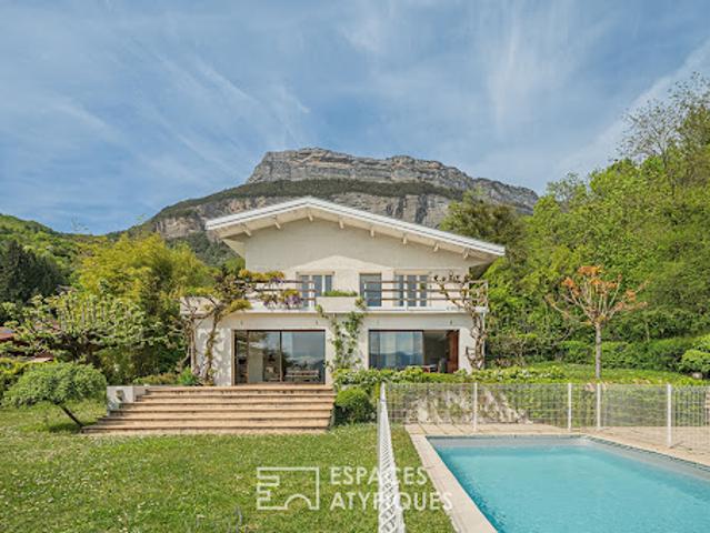 Maison avec piscine et terrasse