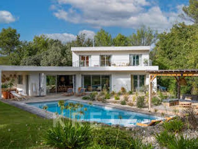 Maison avec Piscine et Terrasse