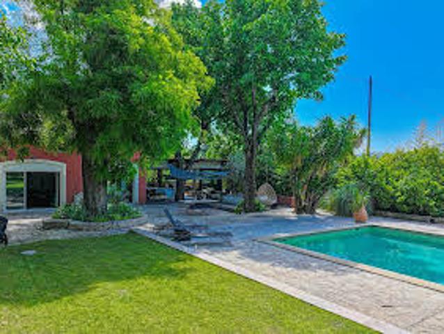 Maison avec Piscine et Terrasse