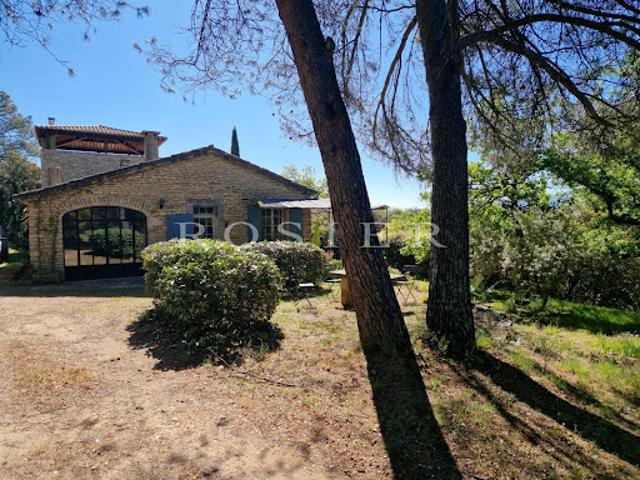 Maison avec piscine et terrasse
