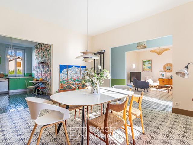 Maison avec piscine et terrasse