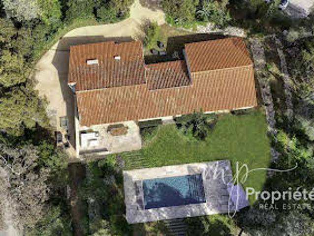 Maison avec Piscine et Terrasse