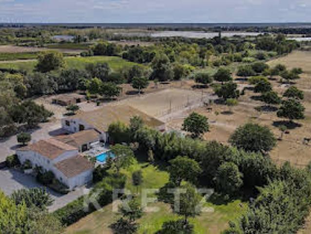 Maison avec Piscine et Terrasse
