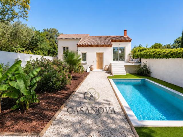 Maison avec piscine et terrasse