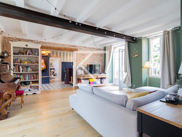 Maison avec piscine et terrasse
