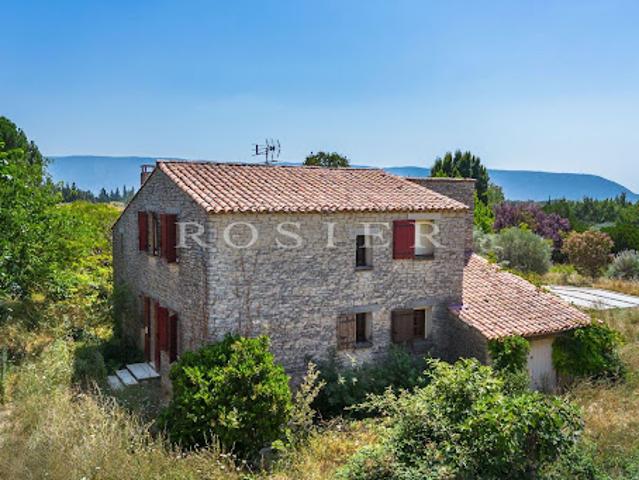 Maison avec piscine et terrasse