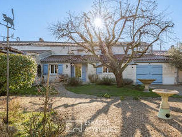 Maison avec Piscine et Terrasse