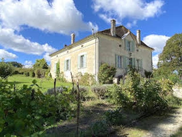 Maison avec Piscine et Terrasse