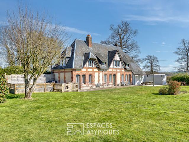 Maison avec piscine et terrasse