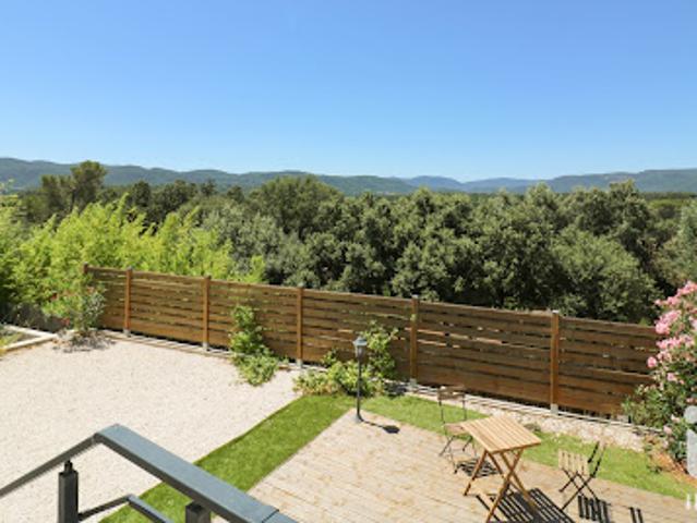 Maison avec piscine et terrasse