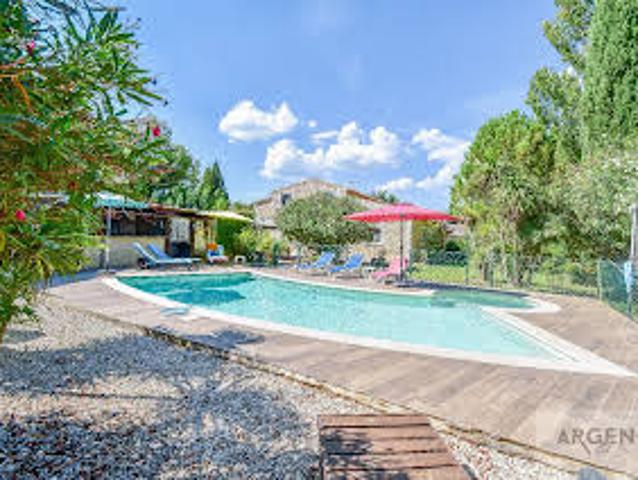 Maison avec Piscine et Terrasse